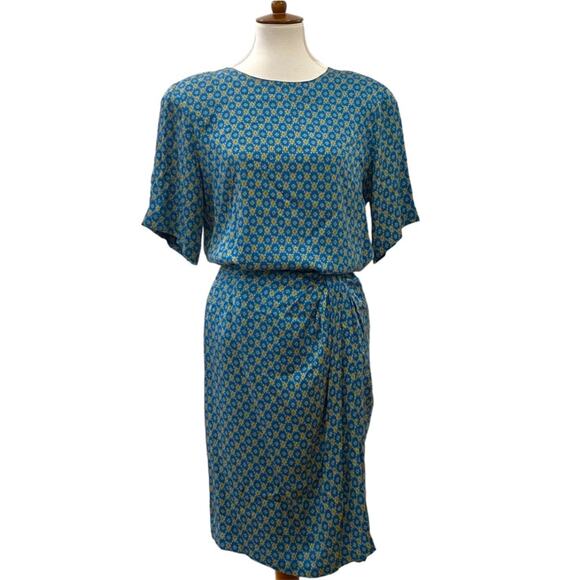 Vintage Skirt blouse Set 12P 100% Silk 12 Petite 2 piece 80s 90s Y2K Elegant